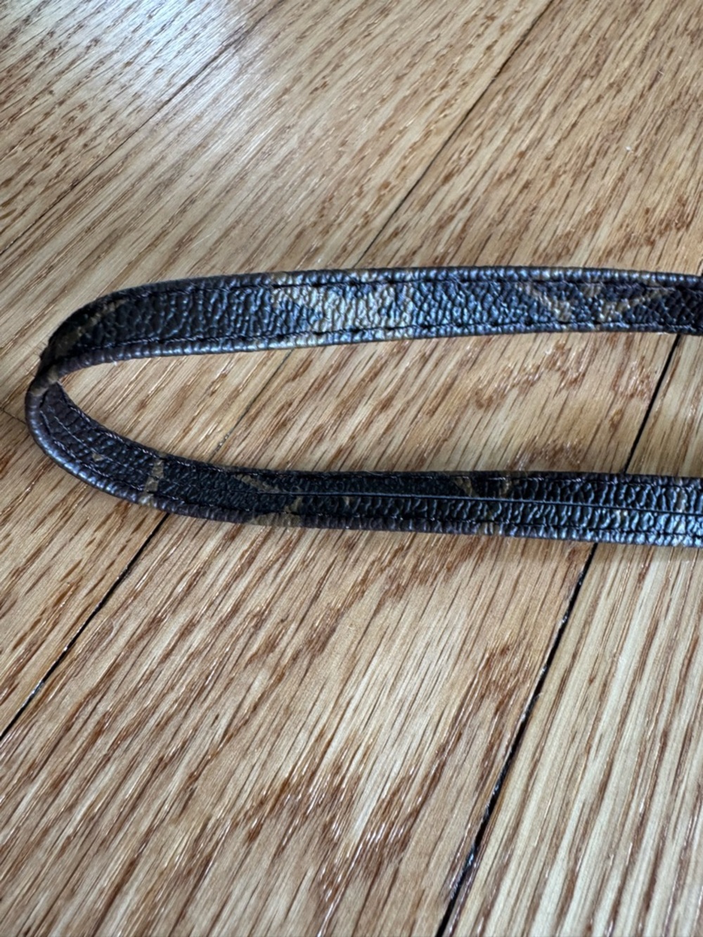 Designer look strap - Picture 4 of 5